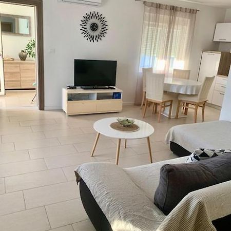 Luxury Apartment Cairos Trogir Exterior foto