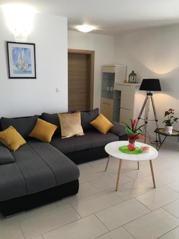 Luxury Apartment Cairos Trogir Exterior foto