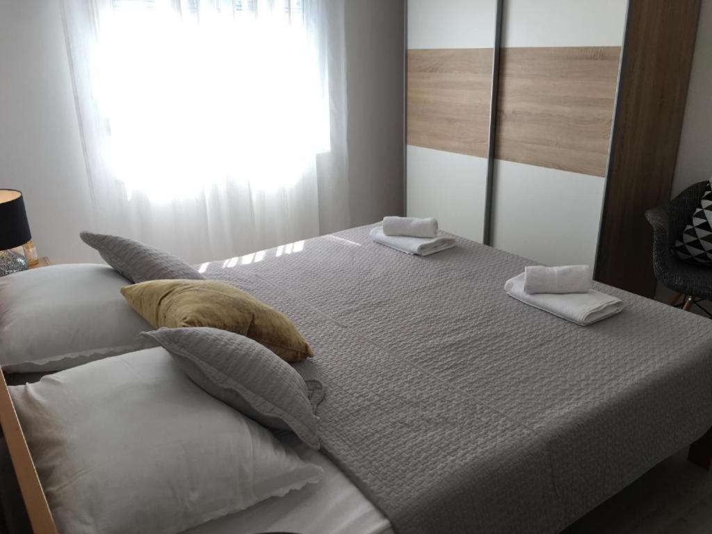 Luxury Apartment Cairos Trogir Exterior foto